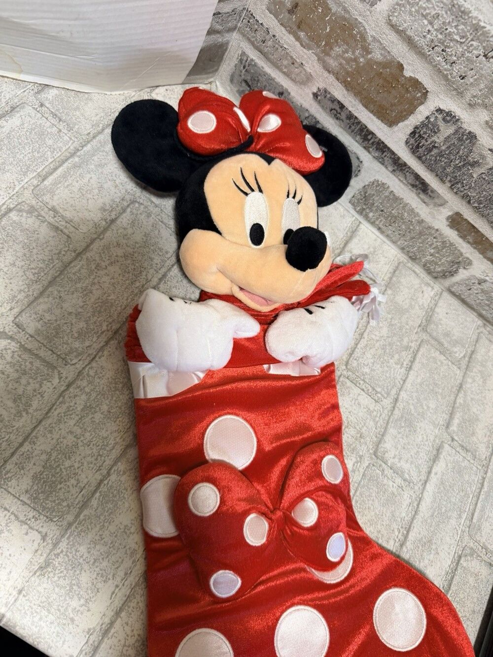 Disneyland Disney Minnie Mouse Plush Christmas Stocking Red/White Polka Dot New